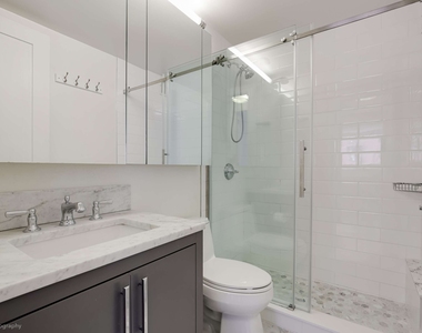 200 E 94th Street - Photo Thumbnail 6