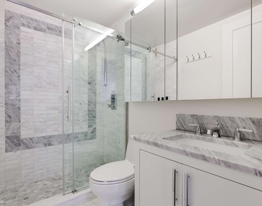 200 E 94th Street - Photo Thumbnail 8