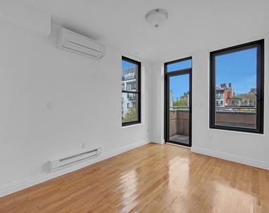 419 E 117th Street - Photo Thumbnail 5