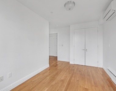 419 E 117th Street - Photo Thumbnail 10