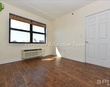 30-37 38th Street - Photo Thumbnail 8