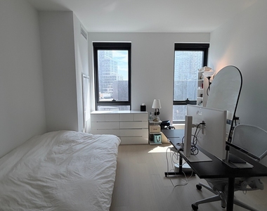 569 Fulton Street - Photo Thumbnail 4