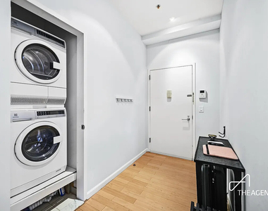 118 Greenpoint Avenue - Photo Thumbnail 7