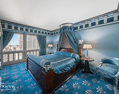 721 Fifth Avenue - Photo Thumbnail 16