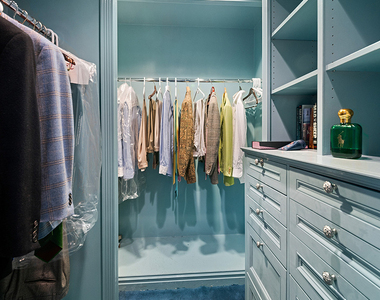 721 Fifth Avenue - Photo Thumbnail 20