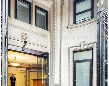 260 W Broadway - Photo Thumbnail 23