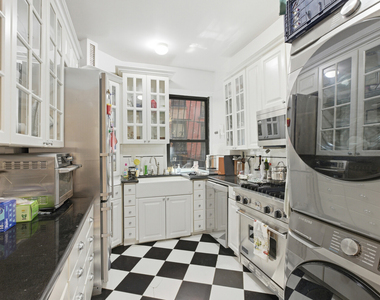 31 Tiemann Place - Photo Thumbnail 7
