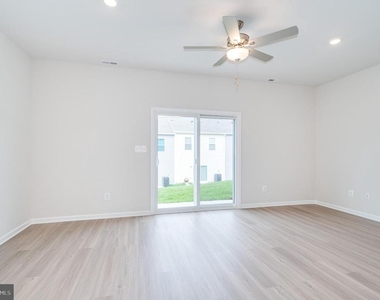 73 Cramsford Street - Photo Thumbnail 23