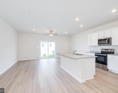 73 Cramsford Street - Photo Thumbnail 14
