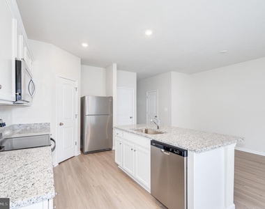 73 Cramsford Street - Photo Thumbnail 20