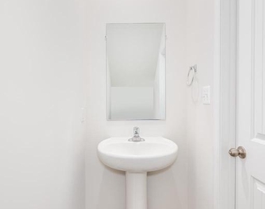73 Cramsford Street - Photo Thumbnail 13