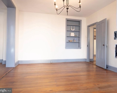 703 S Loudoun Street - Photo Thumbnail 9