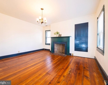 703 S Loudoun Street - Photo Thumbnail 20