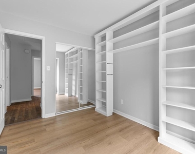 2813 Cambridge Drive - Photo Thumbnail 21
