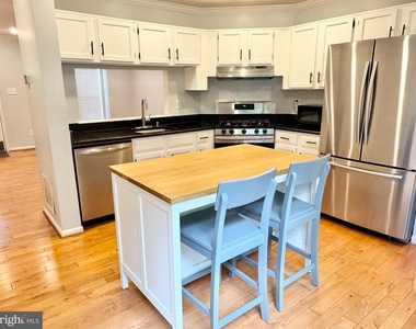 12298 Granada Way - Photo Thumbnail 4