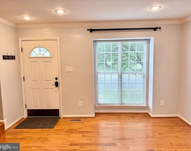 12298 Granada Way - Photo Thumbnail 8