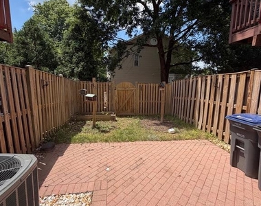 14397 Madrigal Drive - Photo Thumbnail 17