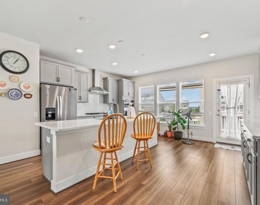1680 Dunnington Place - Photo Thumbnail 11