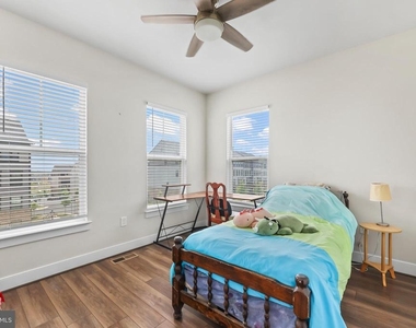 1680 Dunnington Place - Photo Thumbnail 16