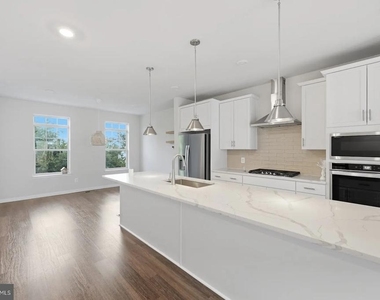 9309 Barnes Loop - Photo Thumbnail 8
