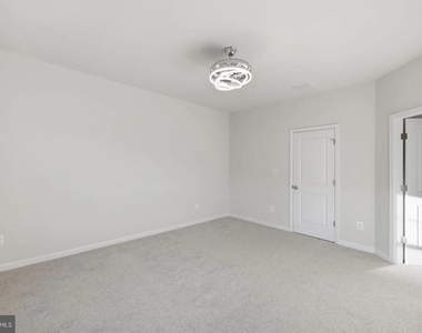 9309 Barnes Loop - Photo Thumbnail 16