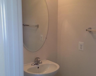 43313 Foyt Terrace - Photo Thumbnail 9