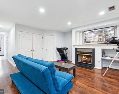 43507 Jubilee Street - Photo Thumbnail 3