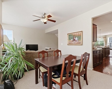 42476 Regal Wood Drive - Photo Thumbnail 13
