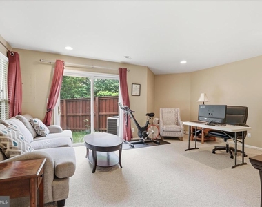 42476 Regal Wood Drive - Photo Thumbnail 6