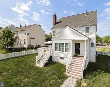42903 Redfield - Photo Thumbnail 49