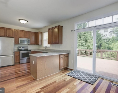 21588 Bankbarn Terrace - Photo Thumbnail 5