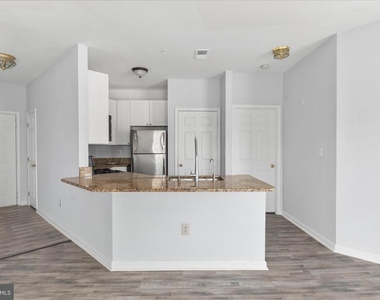4200 Mozart Brigade Lane - Photo Thumbnail 2