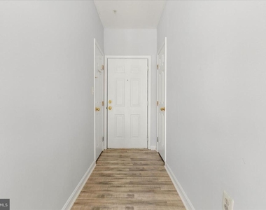 4200 Mozart Brigade Lane - Photo Thumbnail 12