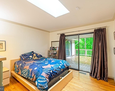 5229 Chippewa Place - Photo Thumbnail 32