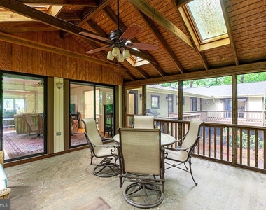 5229 Chippewa Place - Photo Thumbnail 12