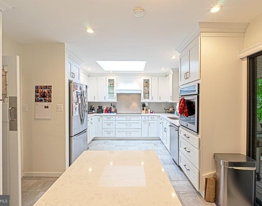 5229 Chippewa Place - Photo Thumbnail 19