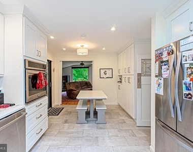 5229 Chippewa Place - Photo Thumbnail 18