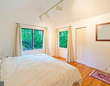 5229 Chippewa Place - Photo Thumbnail 30