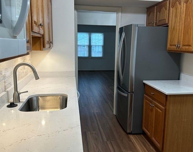 9453 Jenerio Court - Photo Thumbnail 2