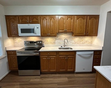 9453 Jenerio Court - Photo Thumbnail 1