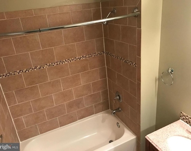 3064 Winter Pine Court - Photo Thumbnail 23