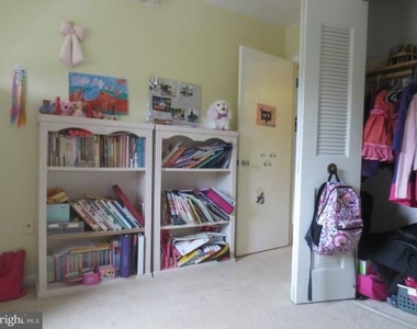 3064 Winter Pine Court - Photo Thumbnail 10