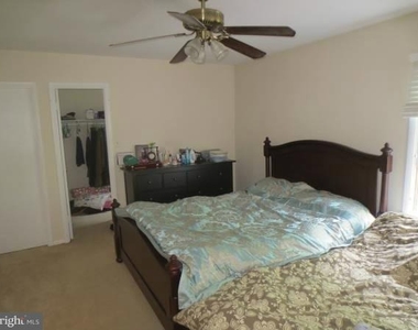 3064 Winter Pine Court - Photo Thumbnail 9