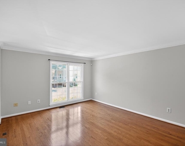 4277 Fox Lake Drive - Photo Thumbnail 5