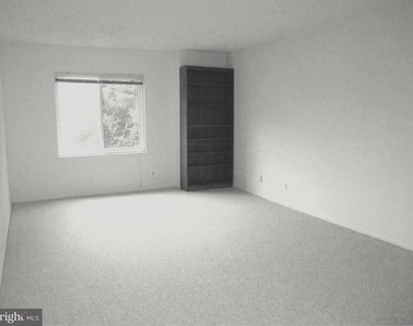 8360 Greensboro Drive - Photo Thumbnail 12