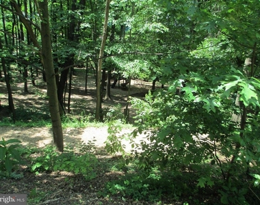8360 Greensboro Drive - Photo Thumbnail 25