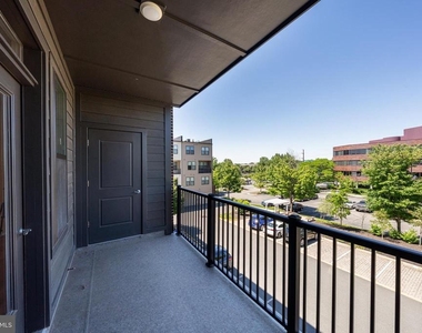 11200 Reston Station Boulevard - Photo Thumbnail 35