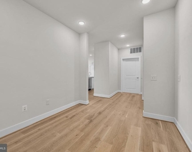 11200 Reston Station Boulevard - Photo Thumbnail 32