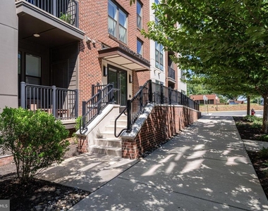 11200 Reston Station Boulevard - Photo Thumbnail 3
