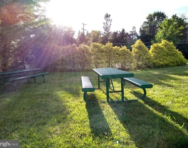 13511 Bannacker Place - Photo Thumbnail 38